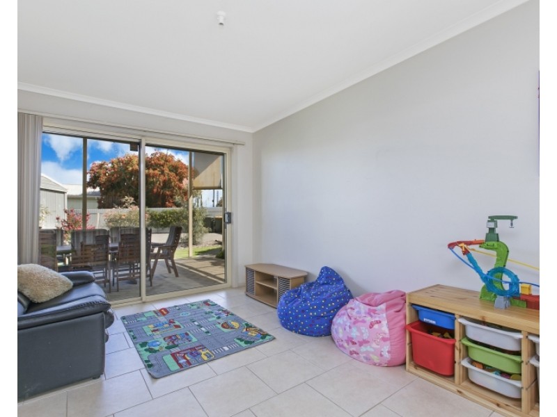 7 Fleet Avenue, Hillcrest SA 5086