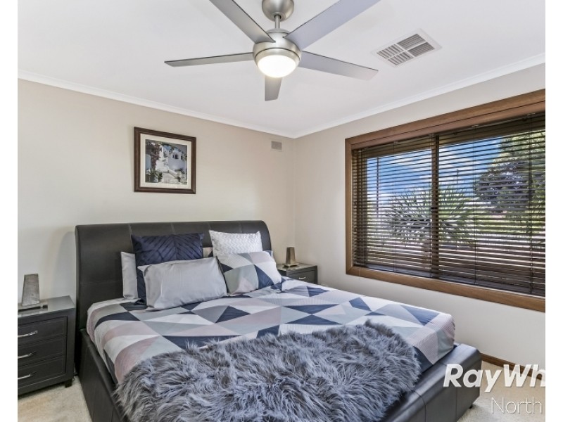 25 Cuthbert Avenue, Gulfview Heights SA 5096