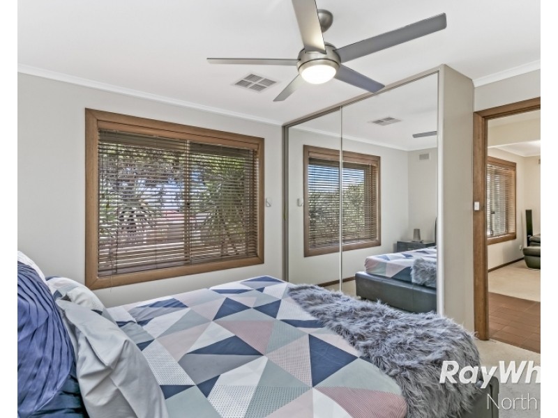 25 Cuthbert Avenue, Gulfview Heights SA 5096