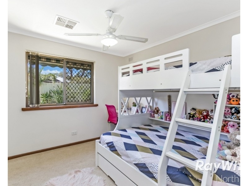 25 Cuthbert Avenue, Gulfview Heights SA 5096