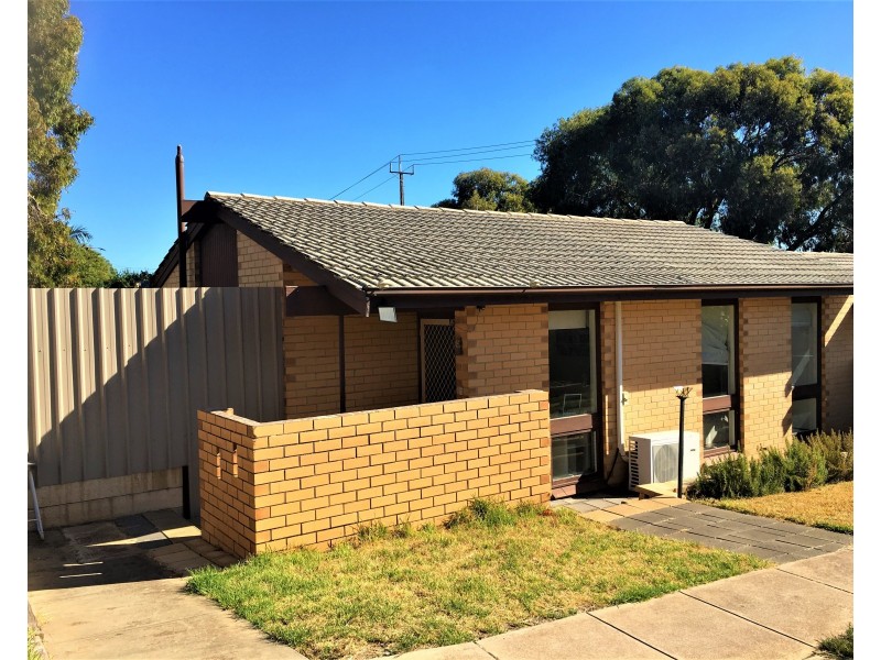 2/4 Waninga Drive, Holden Hill SA 5088