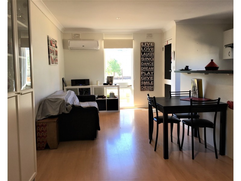 2/4 Waninga Drive, Holden Hill SA 5088