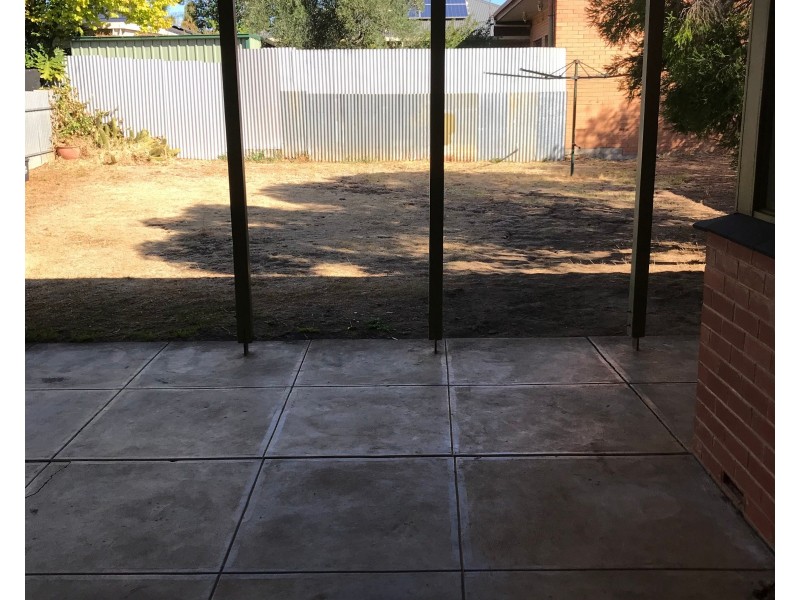 26 Devon Avenue, Newton SA 5074