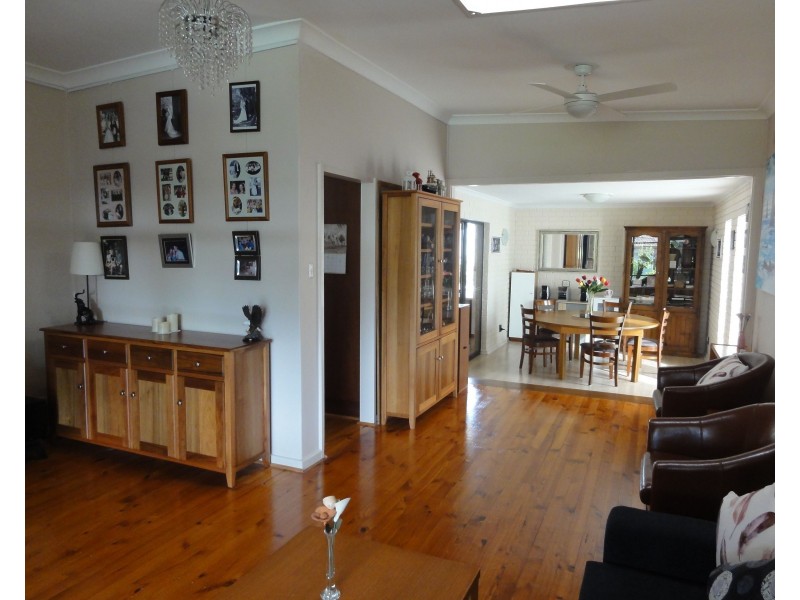 22 Lancaster Avenue, Valley View SA 5093