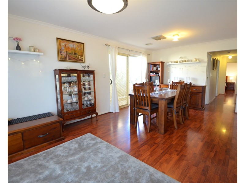 14 Lancelot Grove, Burton SA 5110