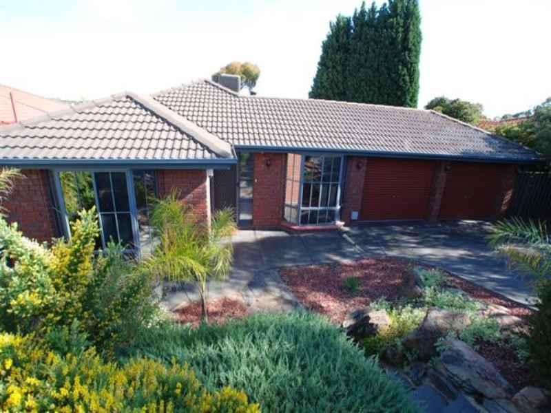 26 Burford Crescent, Redwood Park SA 5097