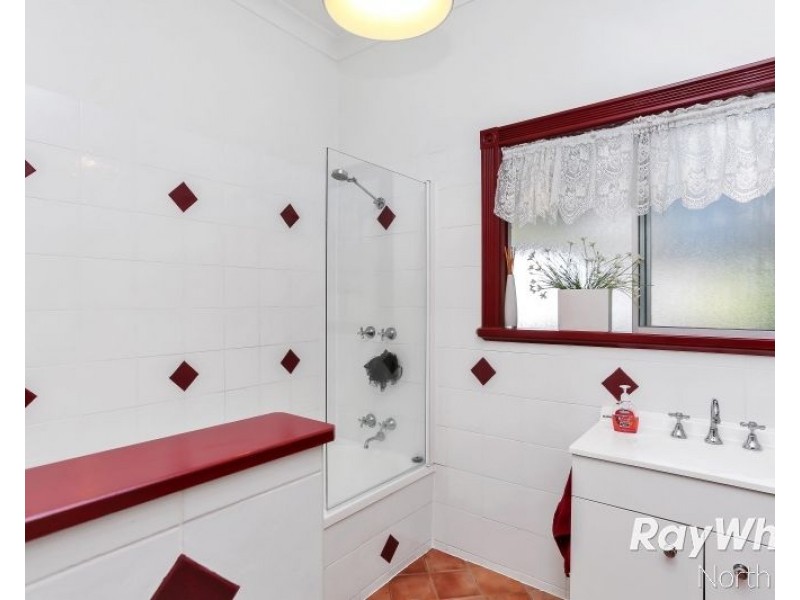 2 Murray Street, Gumeracha SA 5233