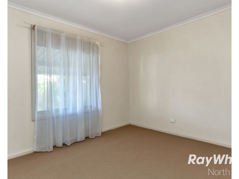 9 Monarch Avenue, Parafield Gardens SA 5107