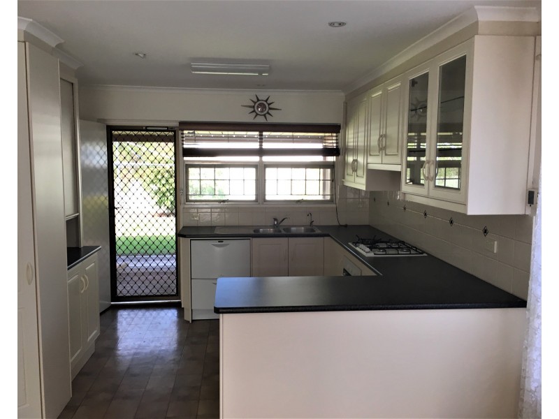 12 Greenway Drive, Surrey Downs SA 5126