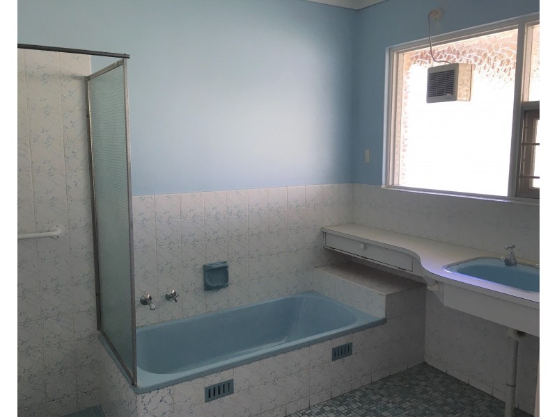 12 Greenway Drive, Surrey Downs SA 5126