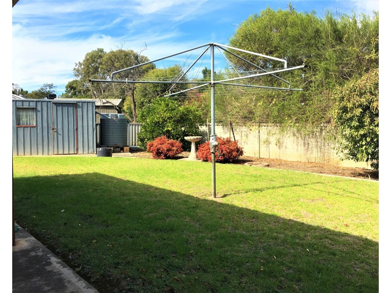 12 Greenway Drive, Surrey Downs SA 5126