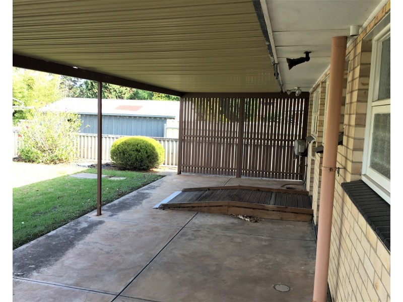 12 Greenway Drive, Surrey Downs SA 5126