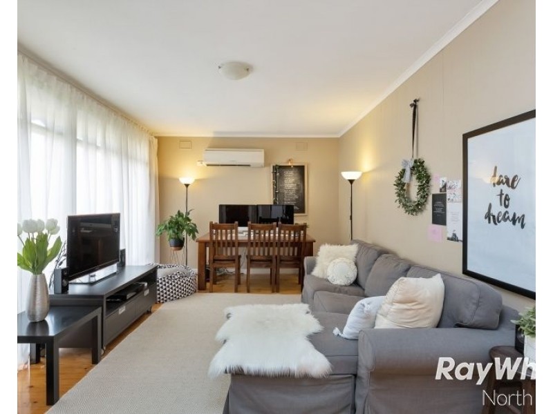 8 Shepherd Street, Ridgehaven SA 5097