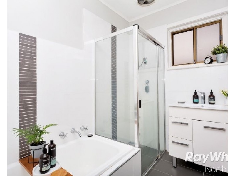 8 Shepherd Street, Ridgehaven SA 5097