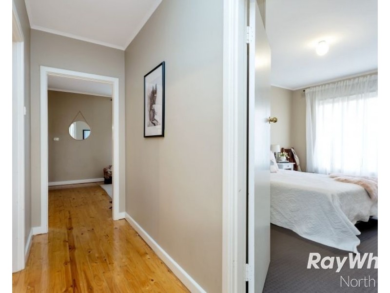 8 Shepherd Street, Ridgehaven SA 5097