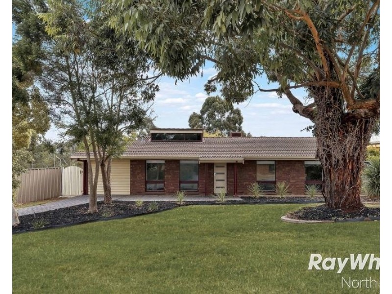 4 Wakefield Crescent, Redwood Park SA 5097