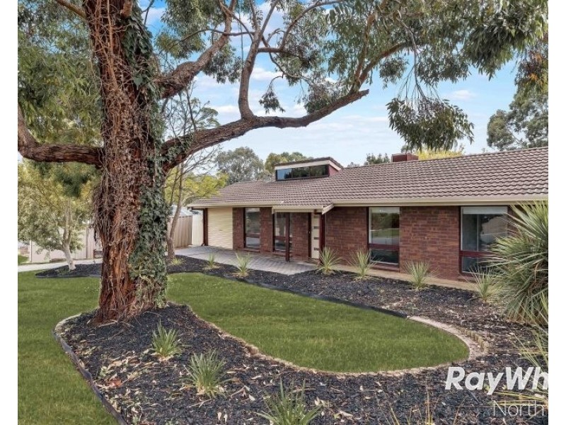 4 Wakefield Crescent, Redwood Park SA 5097