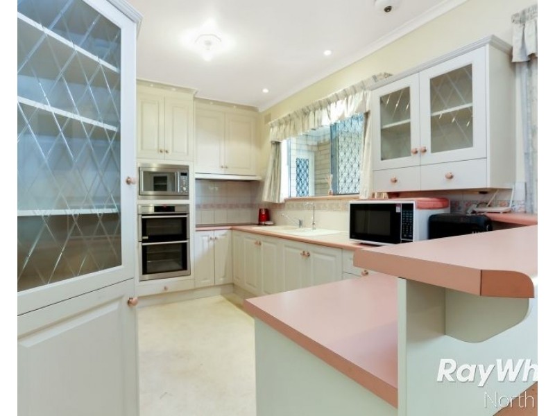 3 College Avenue, Valley View SA 5093
