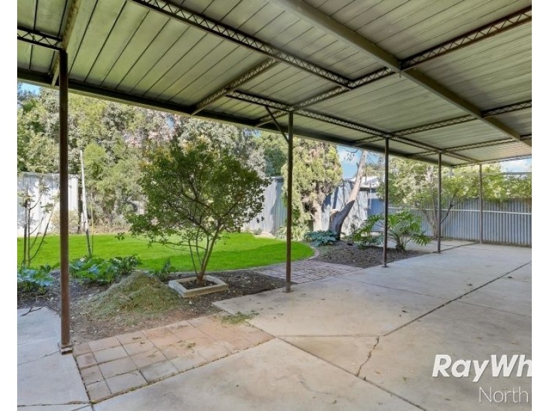 3 College Avenue, Valley View SA 5093