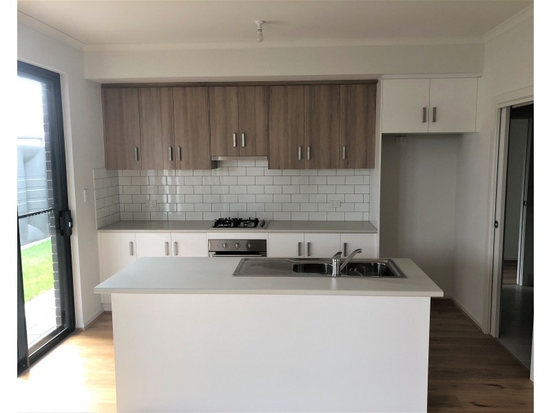 33 The Parade, Holden Hill SA 5088