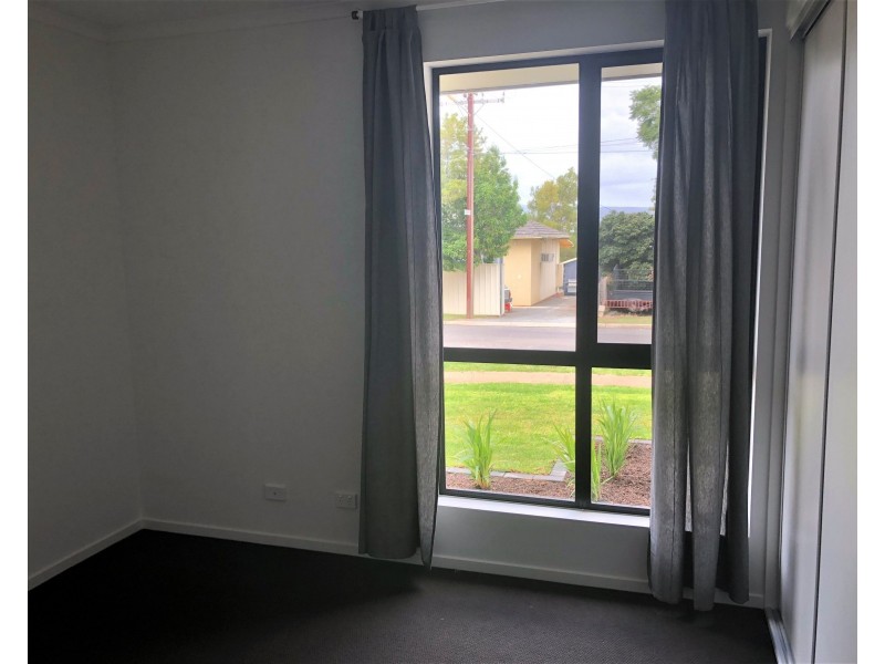 33 The Parade, Holden Hill SA 5088