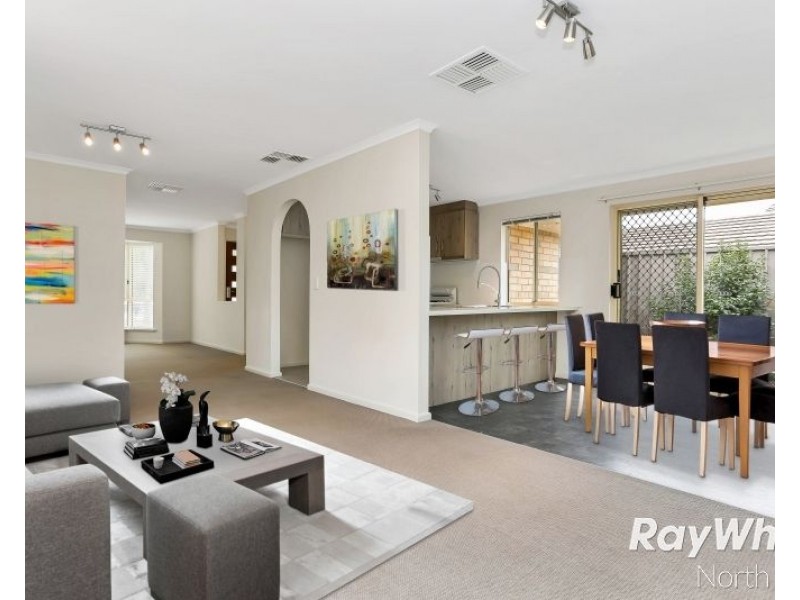 6 Debenham Court, Greenwith SA 5125