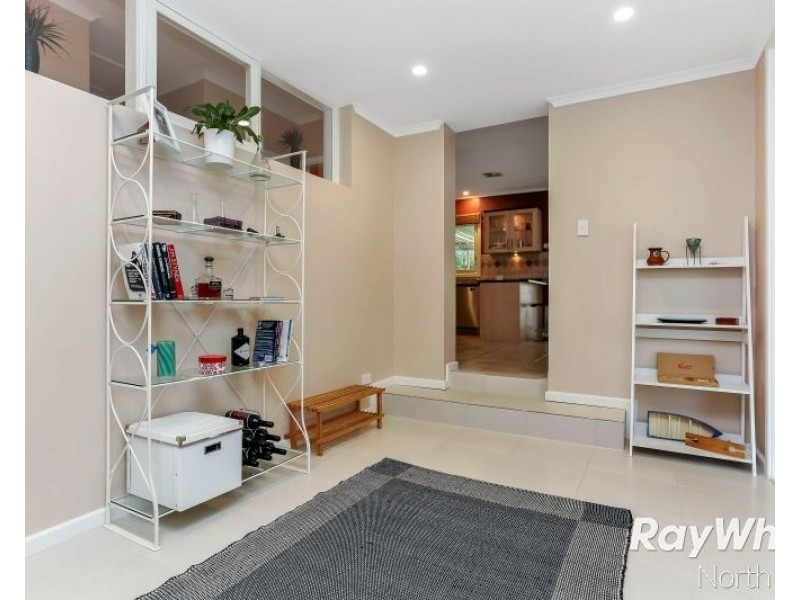 22 Avis Court, Valley View SA 5093