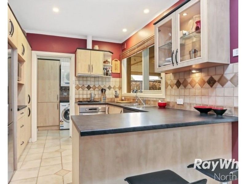 22 Avis Court, Valley View SA 5093