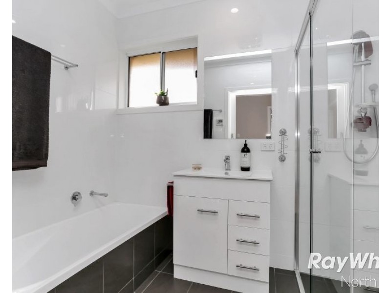 22 Avis Court, Valley View SA 5093