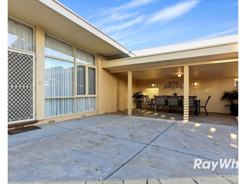 25 Lancaster Avenue, Valley View SA 5093