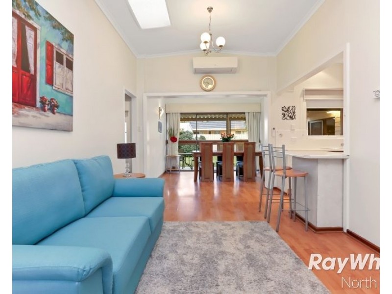 25 Lancaster Avenue, Valley View SA 5093