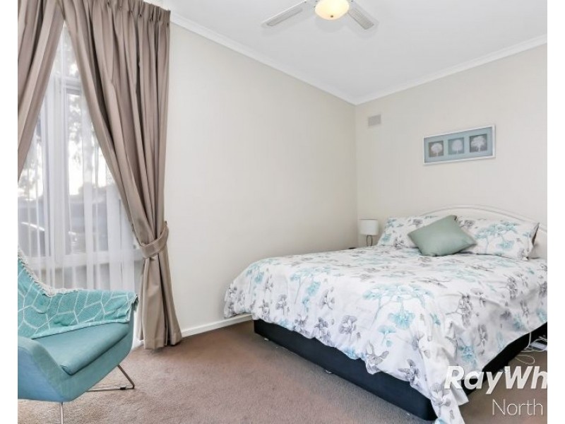 25 Lancaster Avenue, Valley View SA 5093