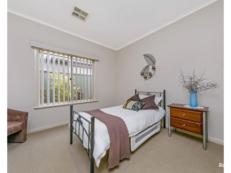 35 Hindmarsh Circuit, Mawson Lakes SA 5095