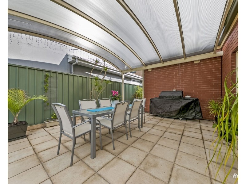 35 Hindmarsh Circuit, Mawson Lakes SA 5095