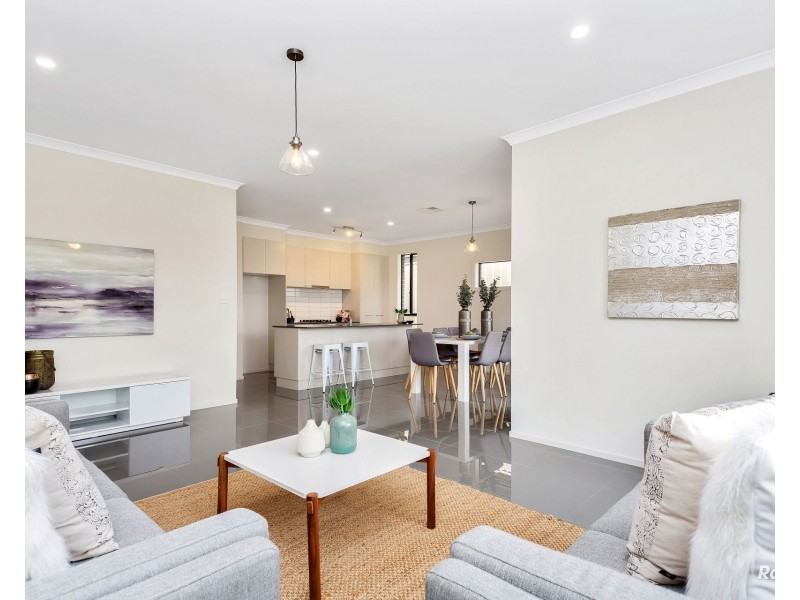 19A Wendy Avenue, Valley View SA 5093