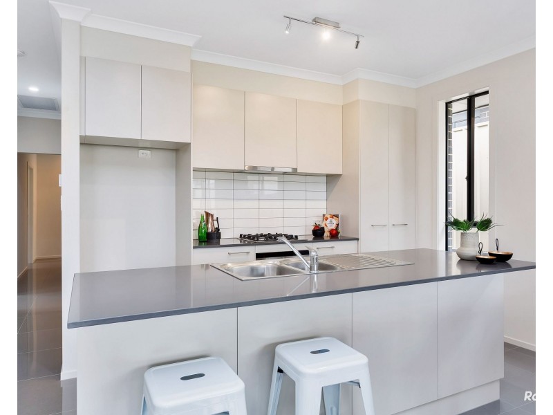 19A Wendy Avenue, Valley View SA 5093