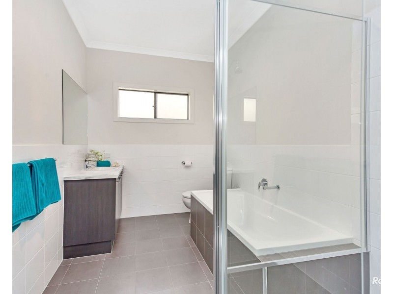 19A Wendy Avenue, Valley View SA 5093