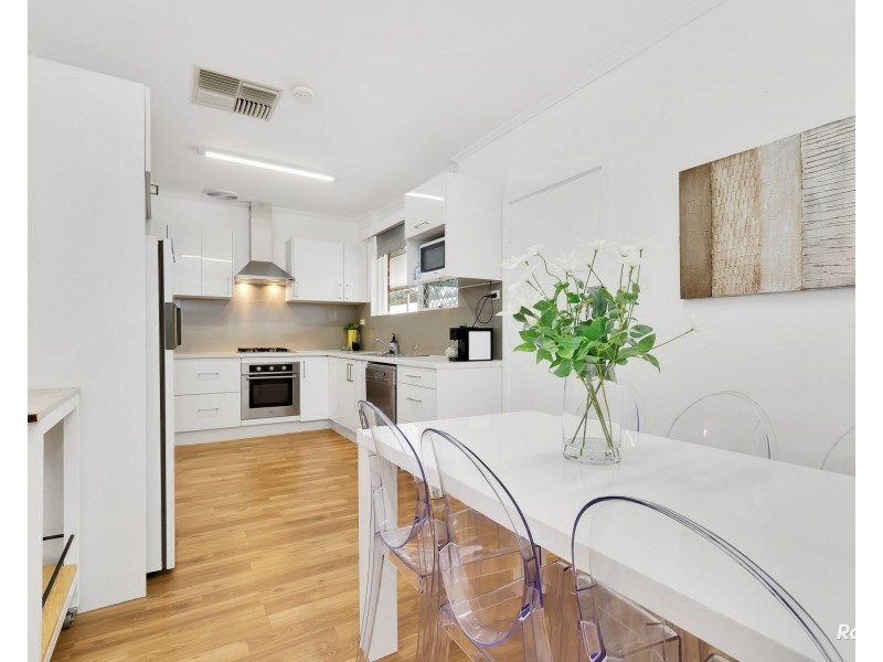 10 Greensview Road, Banksia Park SA 5091