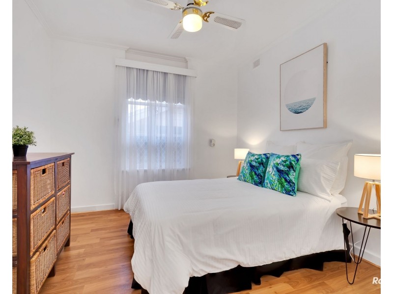 10 Greensview Road, Banksia Park SA 5091