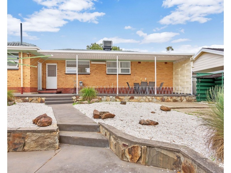 10 Greensview Road, Banksia Park SA 5091