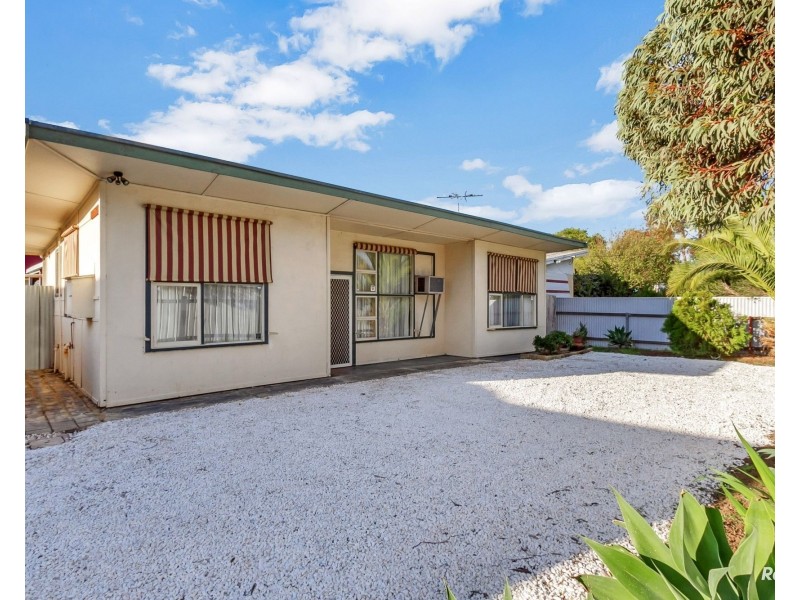4 Fleet Avenue, Hillcrest SA 5086
