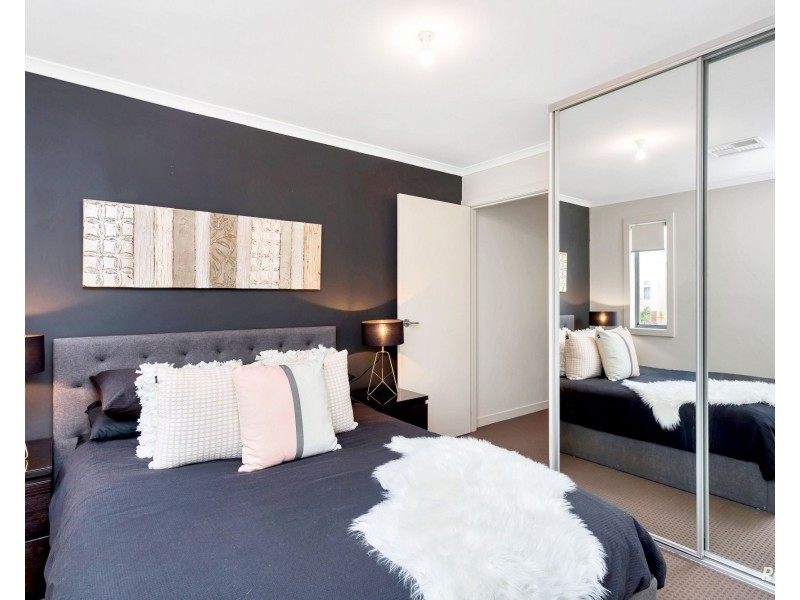 22 Augustine Street, Mawson Lakes SA 5095