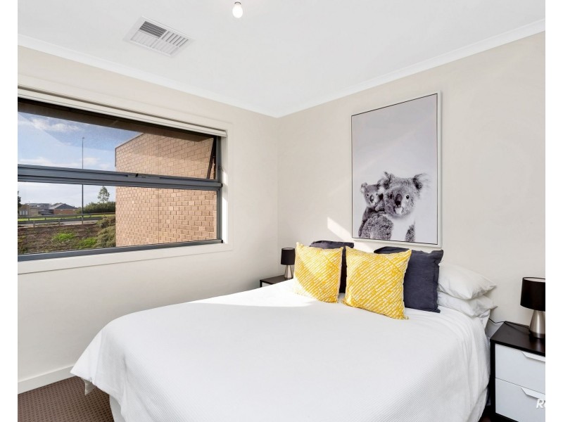 22 Augustine Street, Mawson Lakes SA 5095