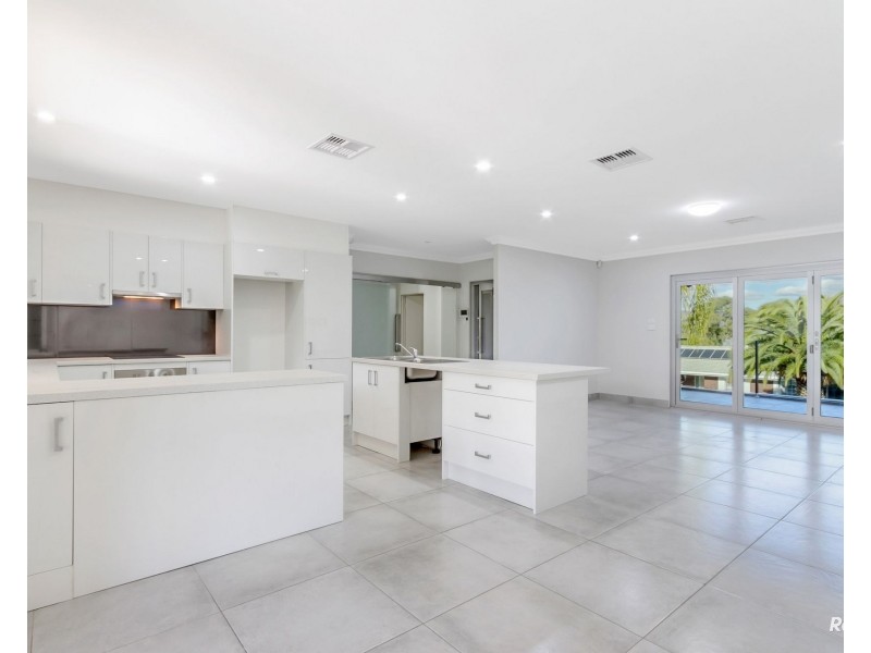 28 Carole Crescent, Modbury SA 5092