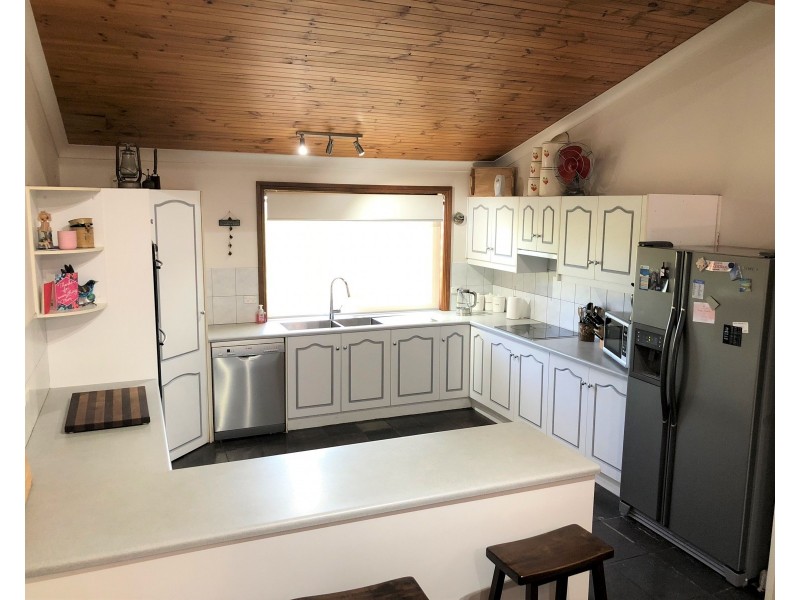 10 Anne Marie Court, Golden Grove SA 5125