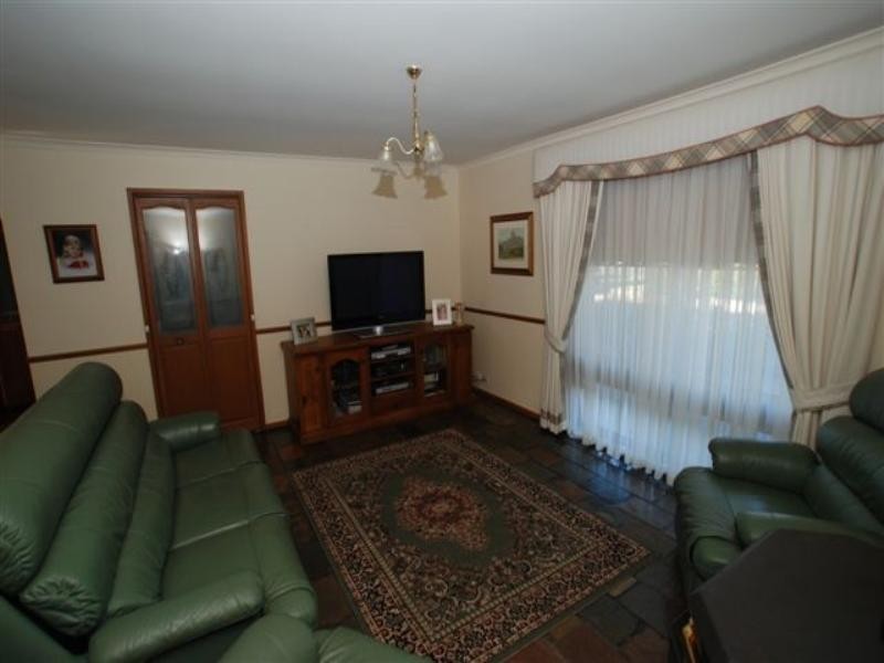 9 Gogler Street, Redwood Park SA 5097