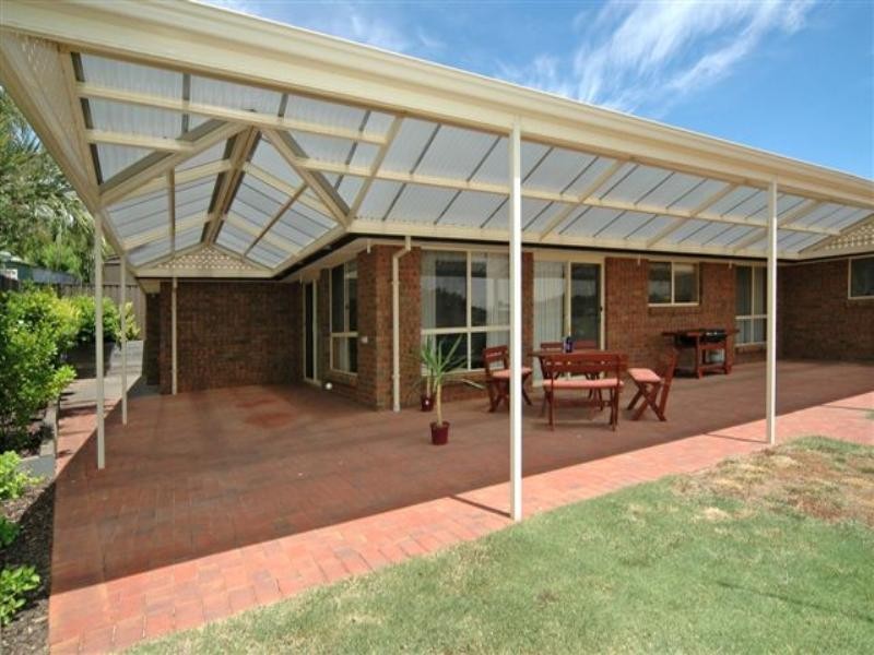 2 Pfitzner Place, Greenwith SA 5125