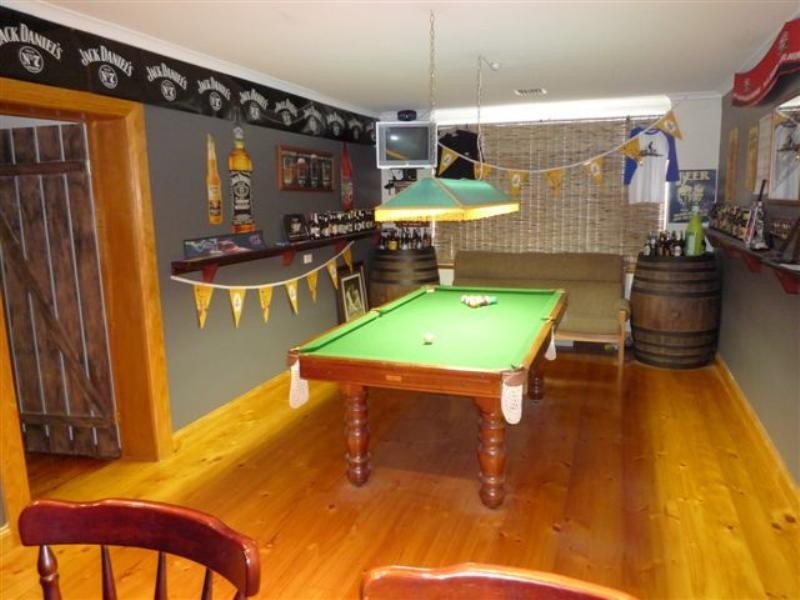 38 Scenic Way East, Ridgehaven SA 5097