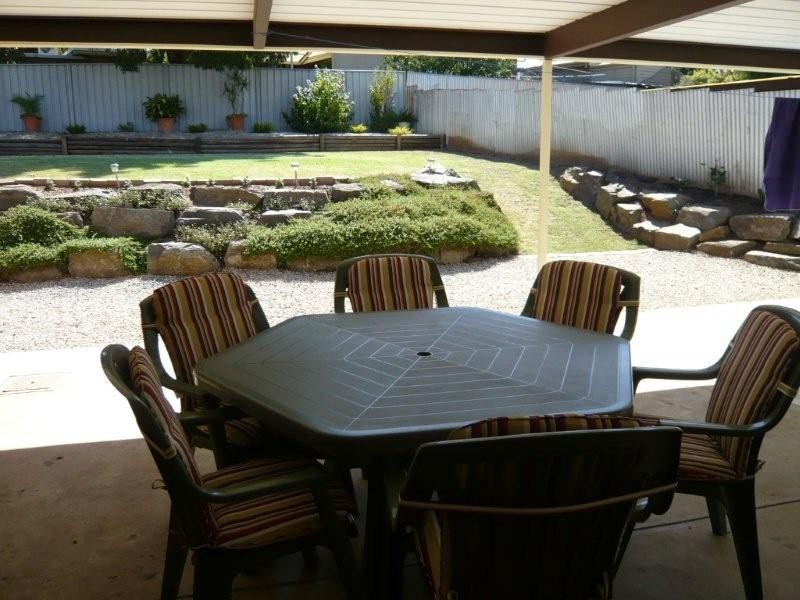 28 Solandra Crescent, Modbury North SA 5092