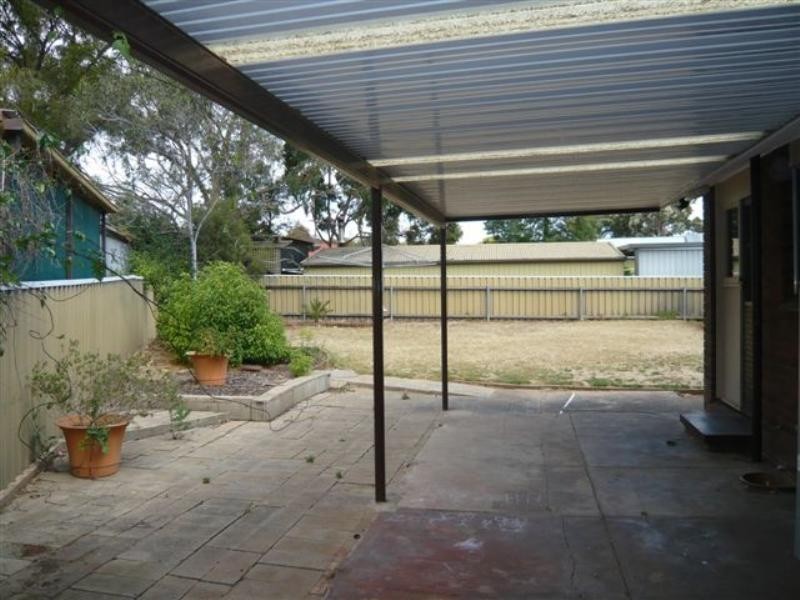 7 Truro Place, Salisbury Heights SA 5109